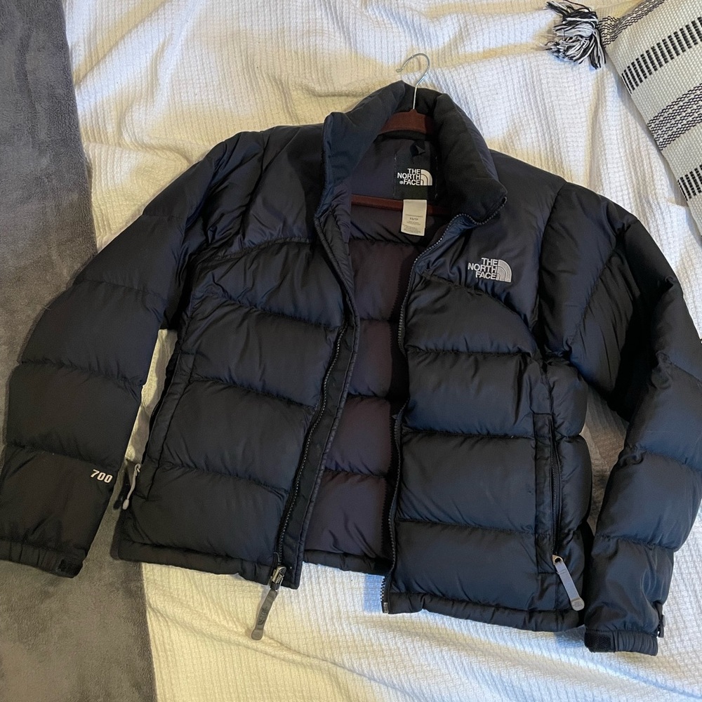 SOLD ❌Black puffer north face jacket coat size xs